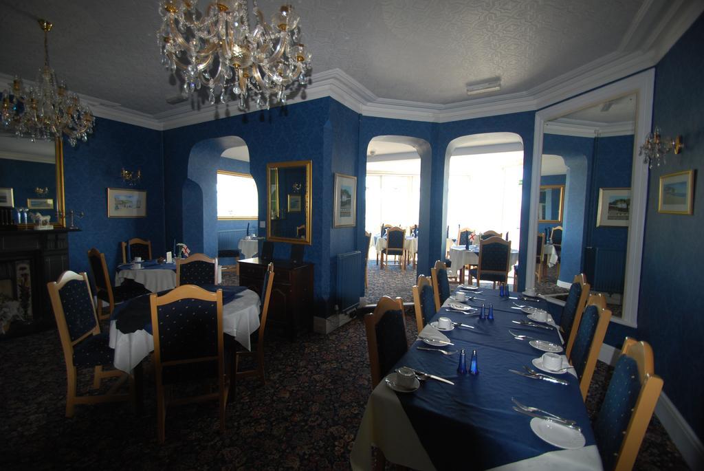 Headlands Hotel